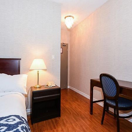 Ottawa Inn Hotel Exteriör bild