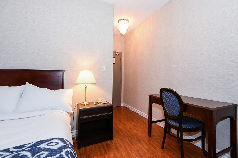 Ottawa Inn Hotel Exteriör bild